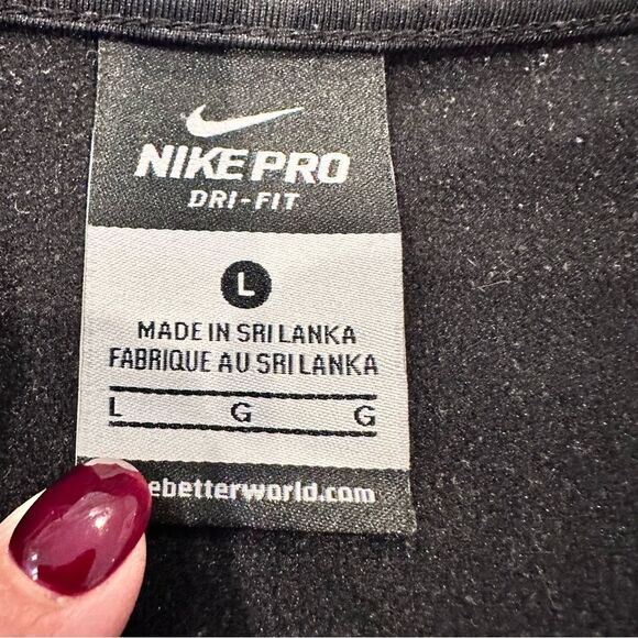 Nike Pro Black Dri-FIT Snakeskin Print Quarter Zip; Fleece Lined; Size Large - Picture 3 of 8